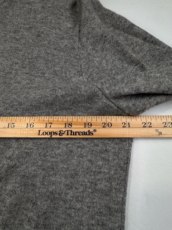 J.Crew Cashmere Sweater Men's Size Medium Gray Crewneck Preppy Casual Stretch - Picture 9 of 11